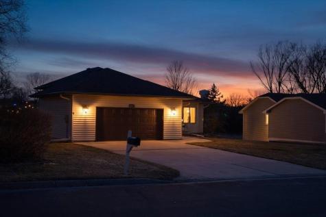 5583 W 140th Street Savage MN 55378