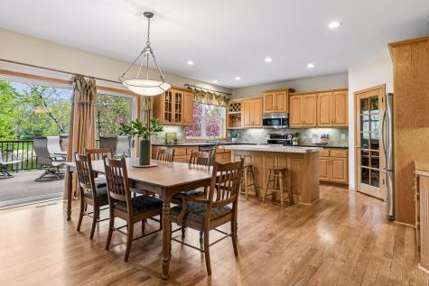 8167 Enclave Road Woodbury MN 55125