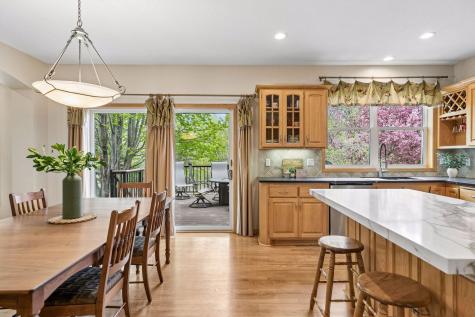 8167 Enclave Road Woodbury MN 55125