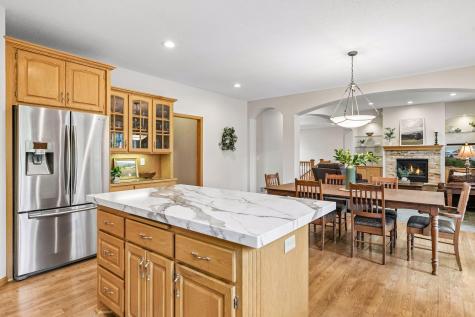 8167 Enclave Road Woodbury MN 55125