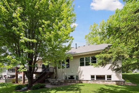 8167 Enclave Road Woodbury MN 55125