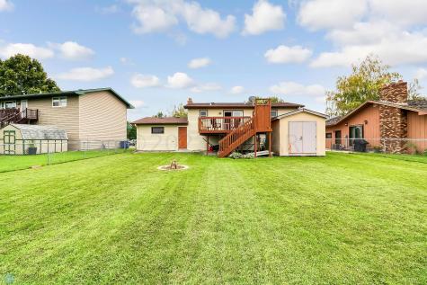 1918 13th Avenue N Moorhead MN 56560