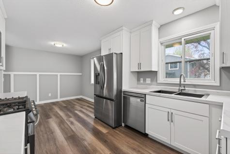 3000 Gettysburg Avenue N New Hope MN 55427