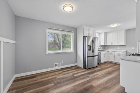 3000 Gettysburg Avenue N New Hope MN 55427