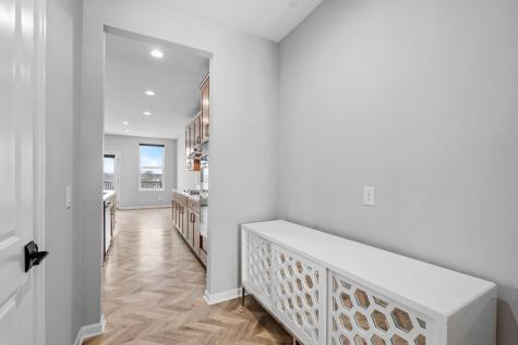 4263 Swallowtail Lane Woodbury MN 55129