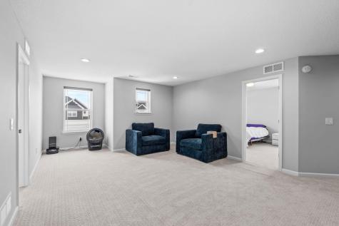 4263 Swallowtail Lane Woodbury MN 55129