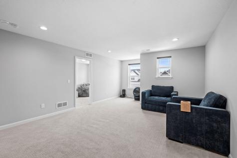 4263 Swallowtail Lane Woodbury MN 55129