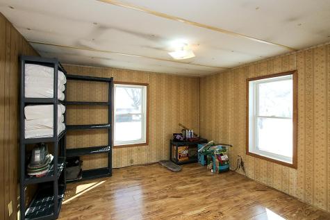 541 NW 3rd Street Buffalo Lake MN 55314