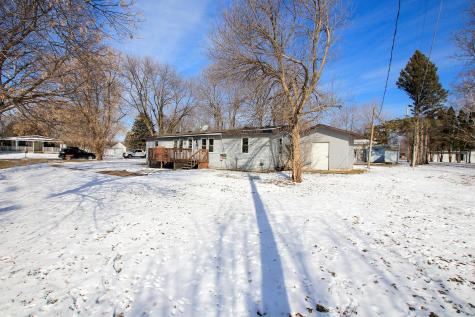 541 NW 3rd Street Buffalo Lake MN 55314