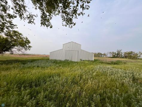 14084 87th Street SE Milnor ND 58060