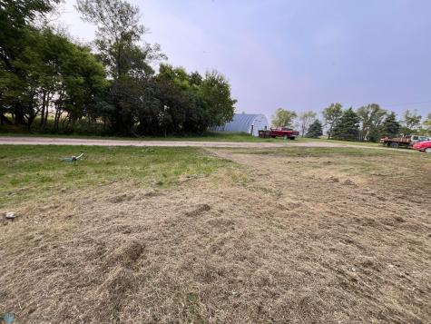 14084 87th Street SE Milnor ND 58060