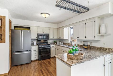 3301 Edgemere Avenue Saint Anthony MN 55418