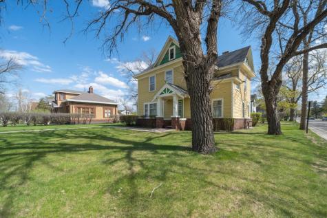 424 6th Avenue W Alexandria MN 56308