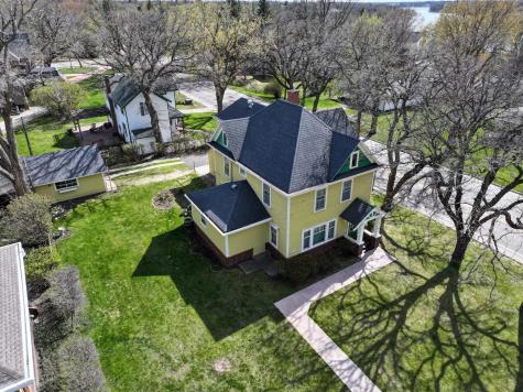 424 6th Avenue W Alexandria MN 56308