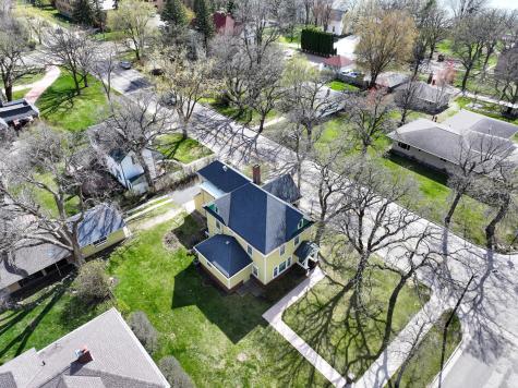 424 6th Avenue W Alexandria MN 56308