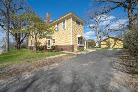 424 6th Avenue W Alexandria MN 56308