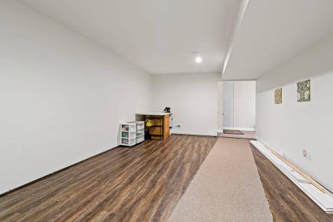 605 Turner Drive Henderson MN 56044
