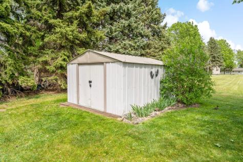 605 Turner Drive Henderson MN 56044