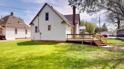 104 W 5th Street Cochrane WI 54622