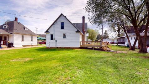 104 W 5th Street Cochrane WI 54622