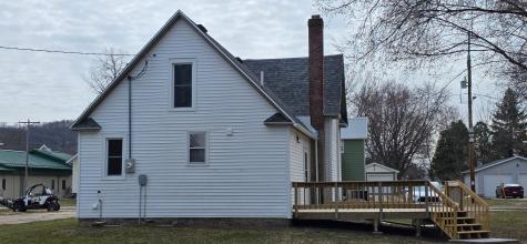 104 W 5th Street Cochrane WI 54622