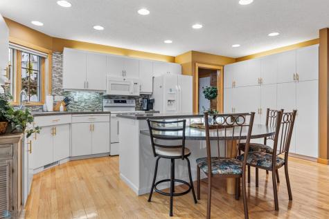 4902 Rose Creek Parkway S Fargo ND 58104