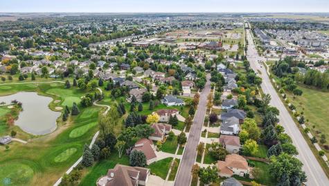 4902 Rose Creek Parkway S Fargo ND 58104