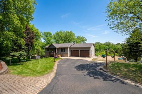 19643 71st Street NE New London MN 56273