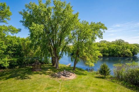 19643 71st Street NE New London MN 56273