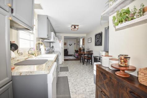 1416 14 1/2 Street S Fargo ND 58103