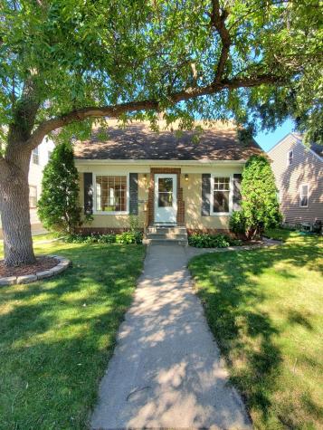 3929 Scott Avenue N Robbinsdale MN 55422