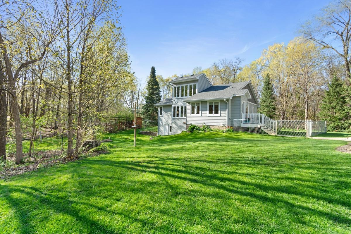 6715 Sioux Trail Rockford MN 55373