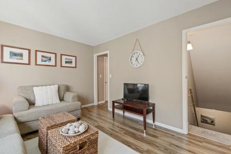 6715 Sioux Trail Rockford MN 55373