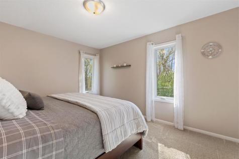 6715 Sioux Trail Rockford MN 55373