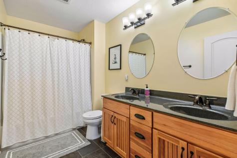 3917 Valencia Lane Chaska MN 55318