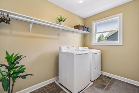3917 Valencia Lane Chaska MN 55318