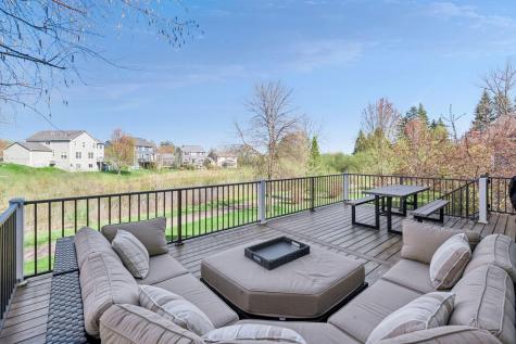 3917 Valencia Lane Chaska MN 55318