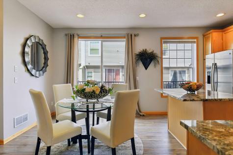 8294 Townsend Drive Eden Prairie MN 55344