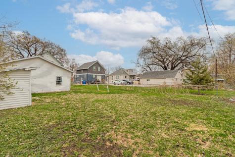 1524 1st Avenue S Fargo ND 58103