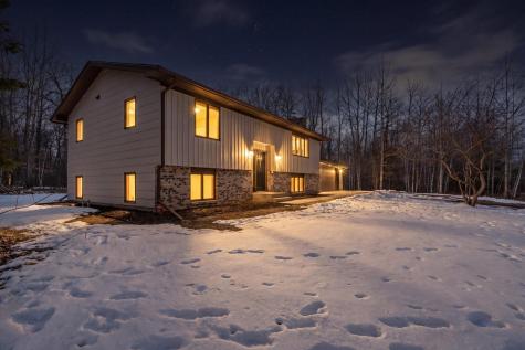 37098 Woodland Drive Cohasset MN 55721