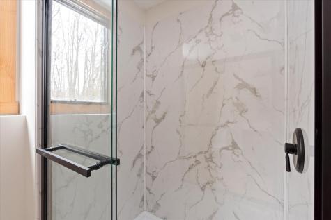 37098 Woodland Drive Cohasset MN 55721