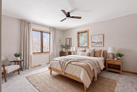 37098 Woodland Drive Cohasset MN 55721