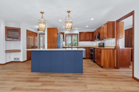 32139 Sunny Beach Road Grand Rapids MN 55744