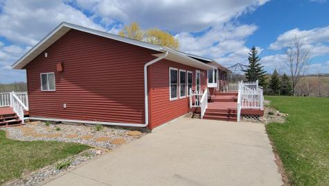 32475 Sawmill Road Erhard MN 56534