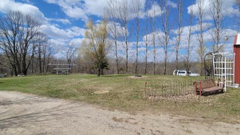 32475 Sawmill Road Erhard MN 56534