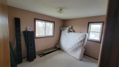 32475 Sawmill Road Erhard MN 56534