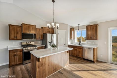 5367 114th Avenue SE Clear Lake MN 55319