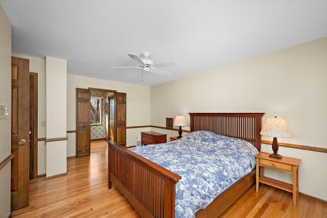 12050 48th Avenue N Plymouth MN 55442