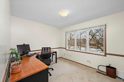 12050 48th Avenue N Plymouth MN 55442