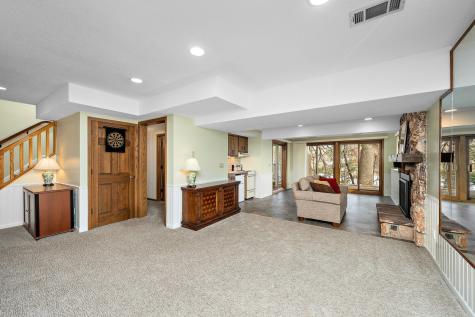 12050 48th Avenue N Plymouth MN 55442